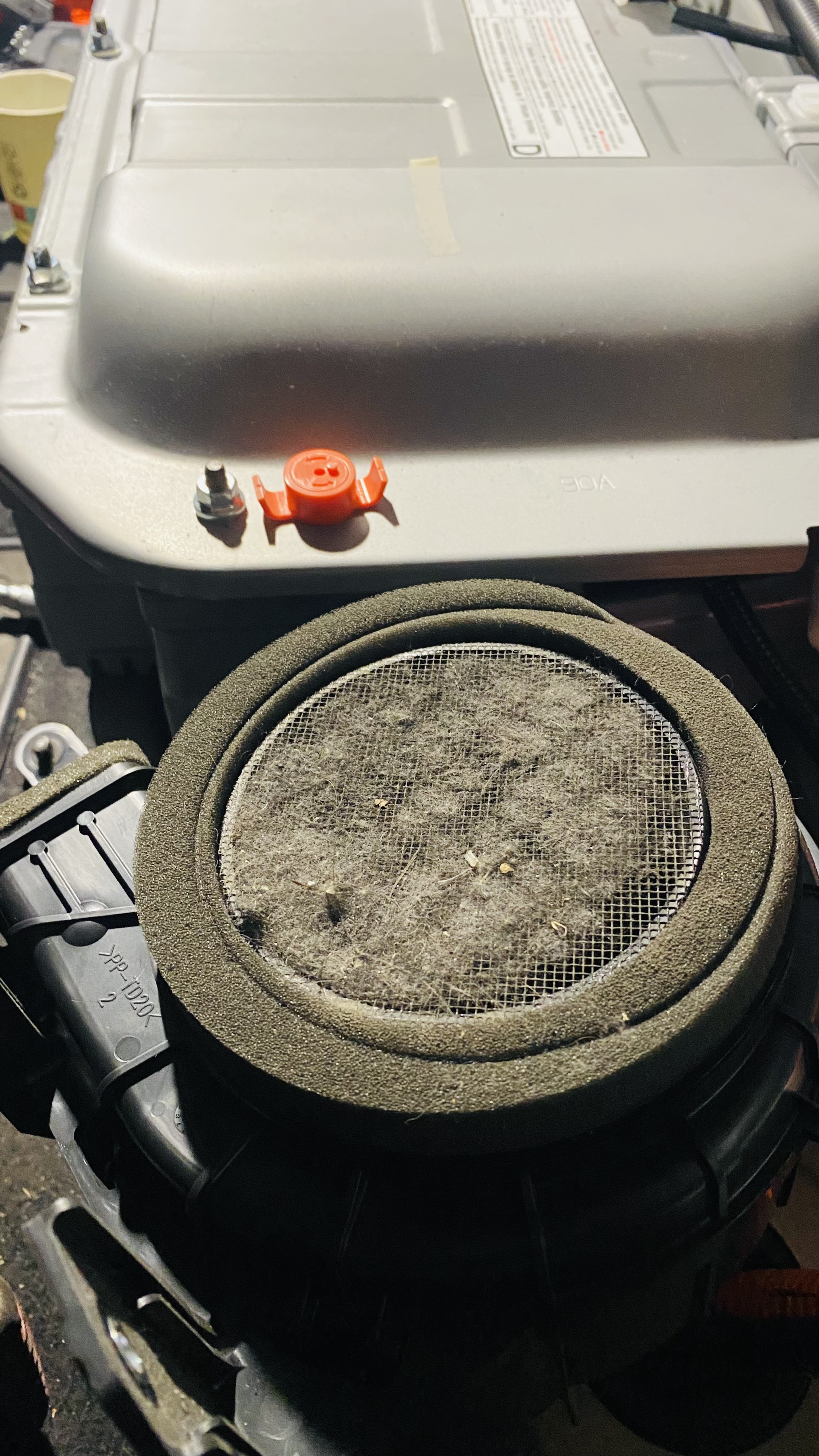 Układ chłodzenia baterii hybrydowej Toyota, Lexus